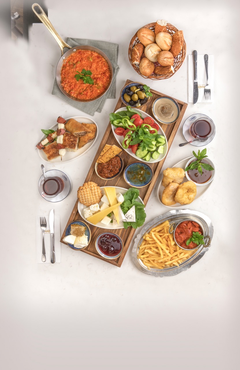  Mixed Breakfast / Open Buffet